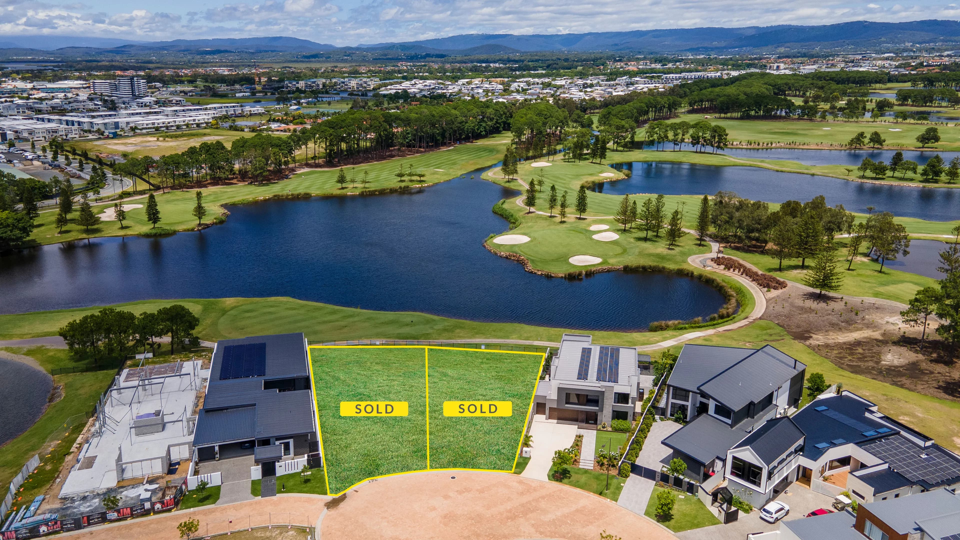 1836 Pinehurst Drive, Sanctuary Cove QLD 4212, Sanctuary Cove - Image 1