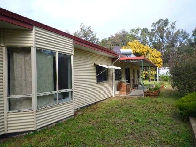 29 Bolganup Road, PORONGURUP WA 6324, Porongurup - Image 1
