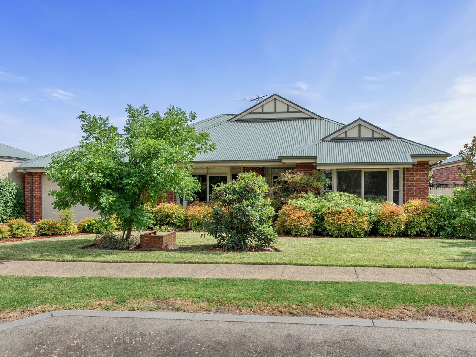 18 Lakeland Drive, Doreen VIC 3754, Doreen - Image 1