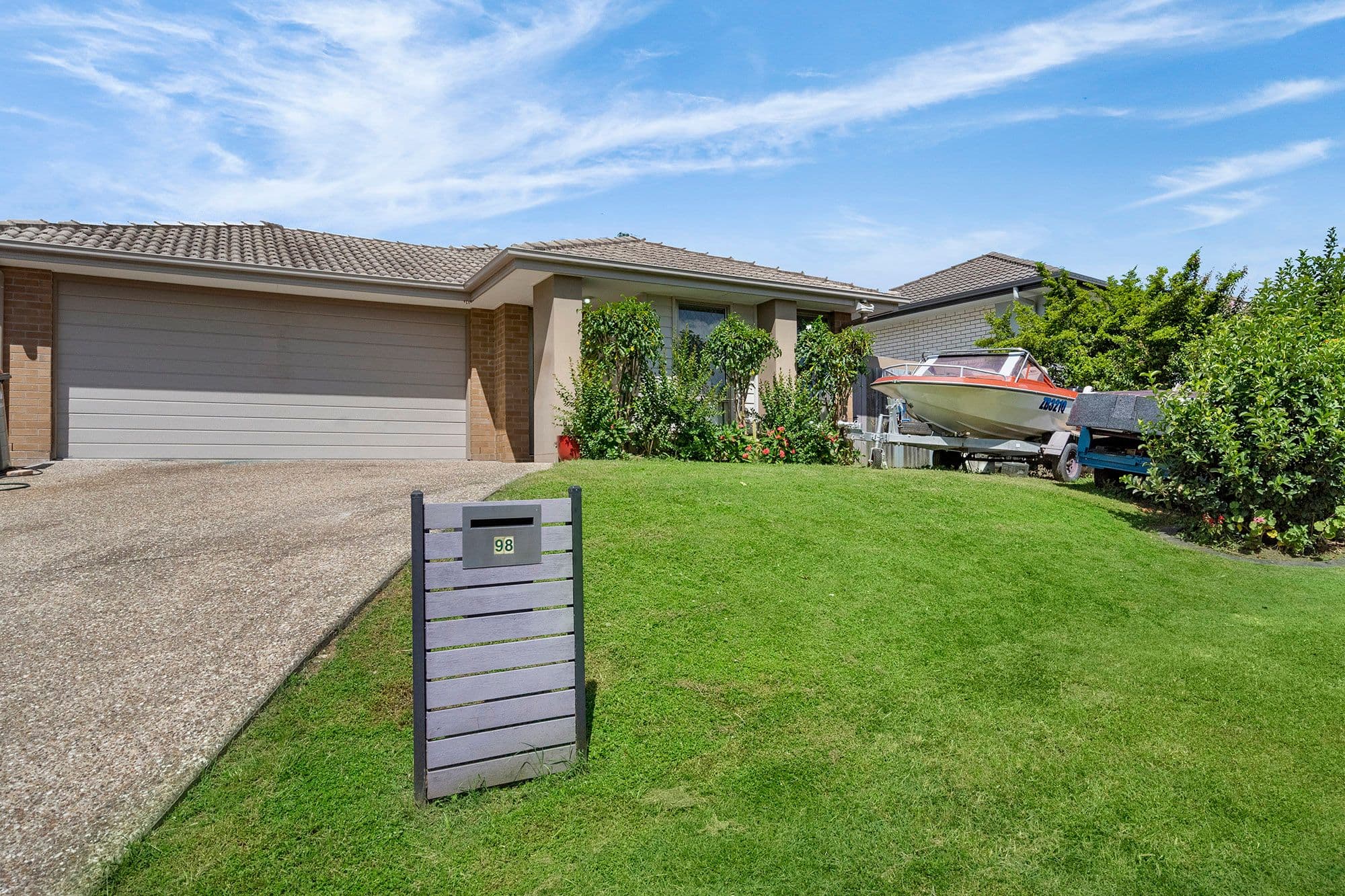 98 Grand Terrace, Waterford QLD 4133, Waterford - Image 1