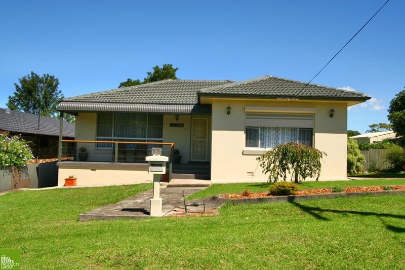 13 Rachel Crescent, FIGTREE NSW 2525, Figtree - Image 1