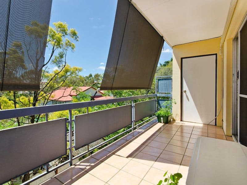 8 Olive Street, NUNDAH QLD 4012, Nundah - Image 1