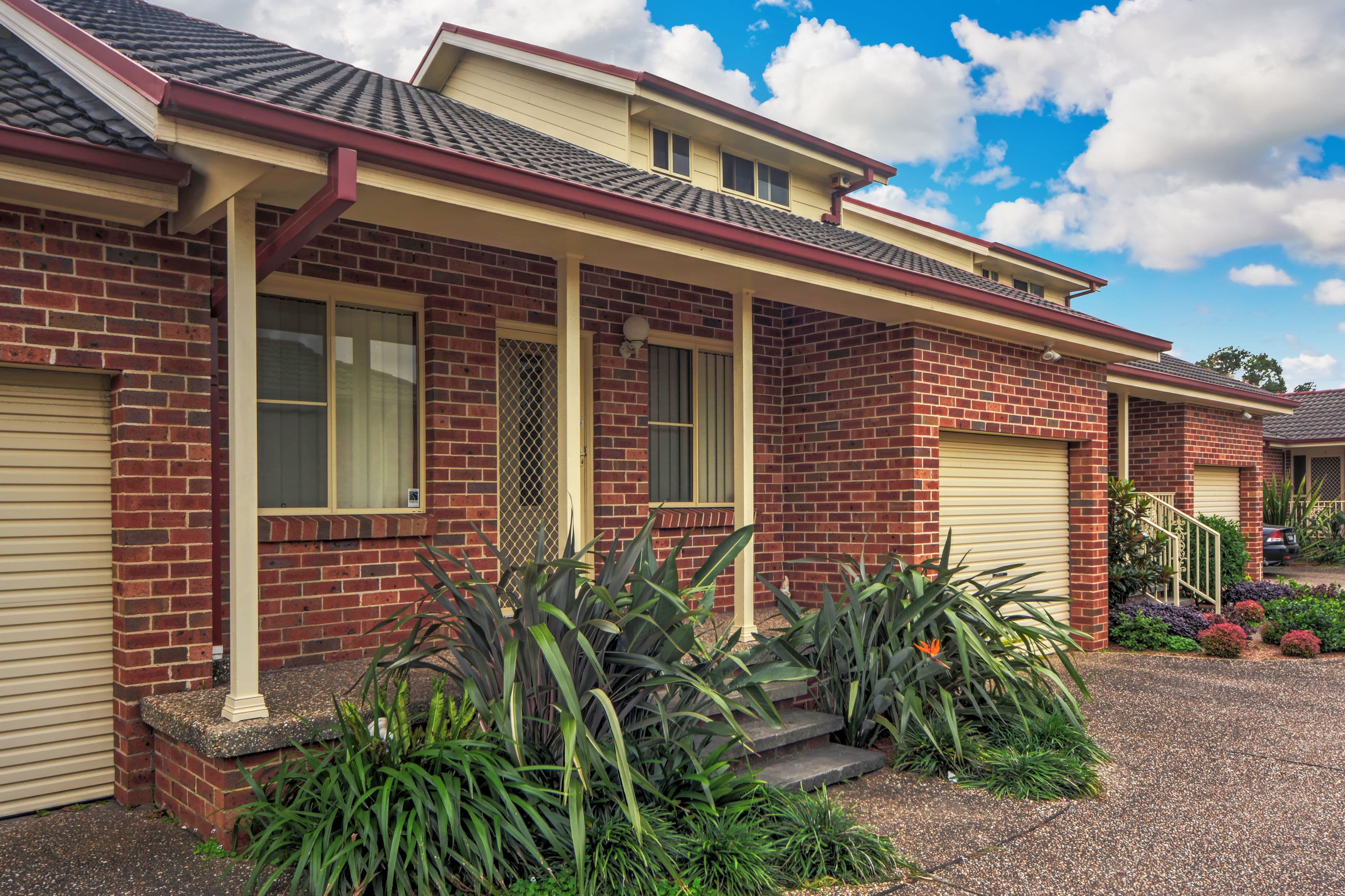 54 Pur Pur Avenue, Lake Illawarra - Image 1