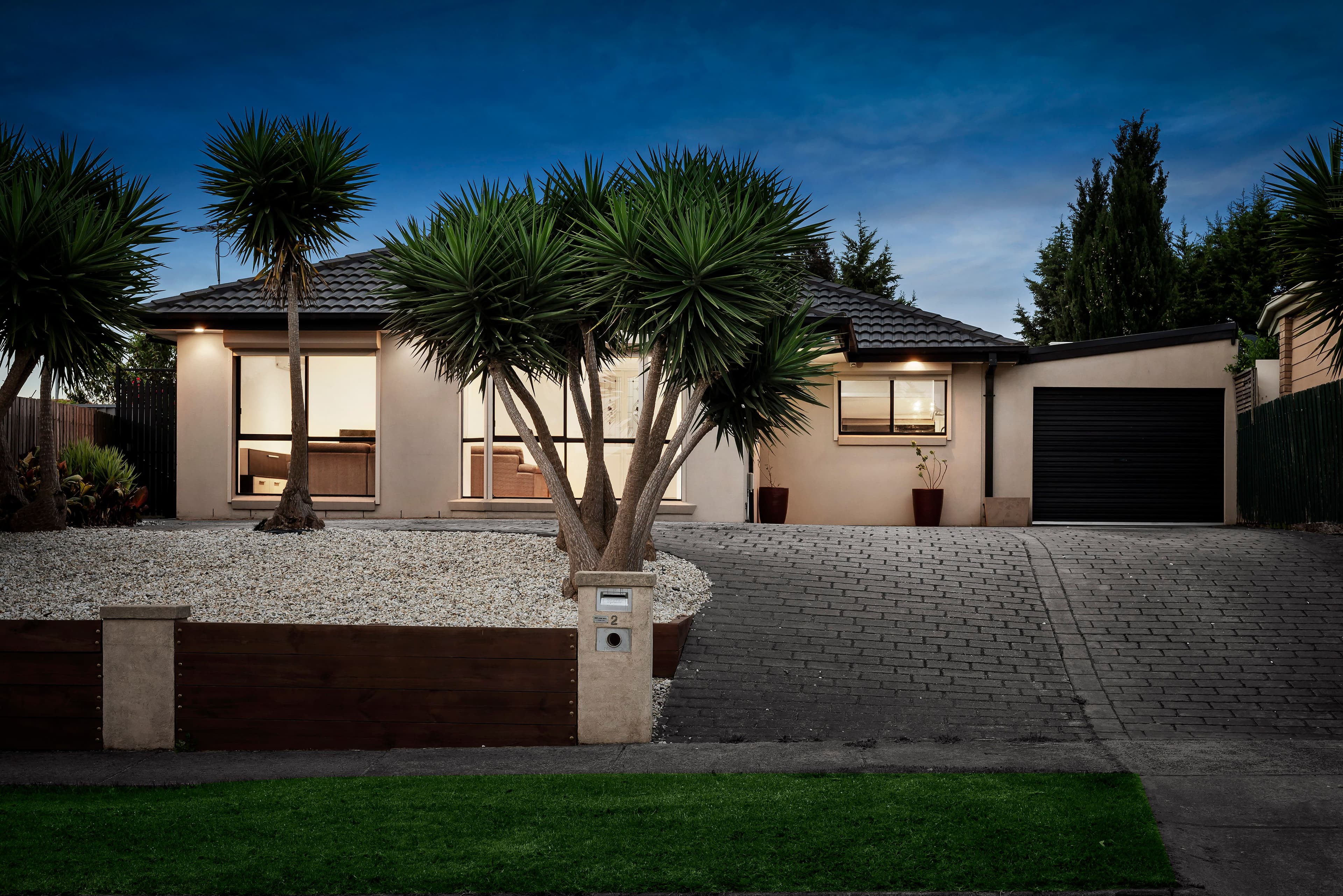2 Carbon Crescent, Mill Park VIC 3082, Mill Park - Image 1