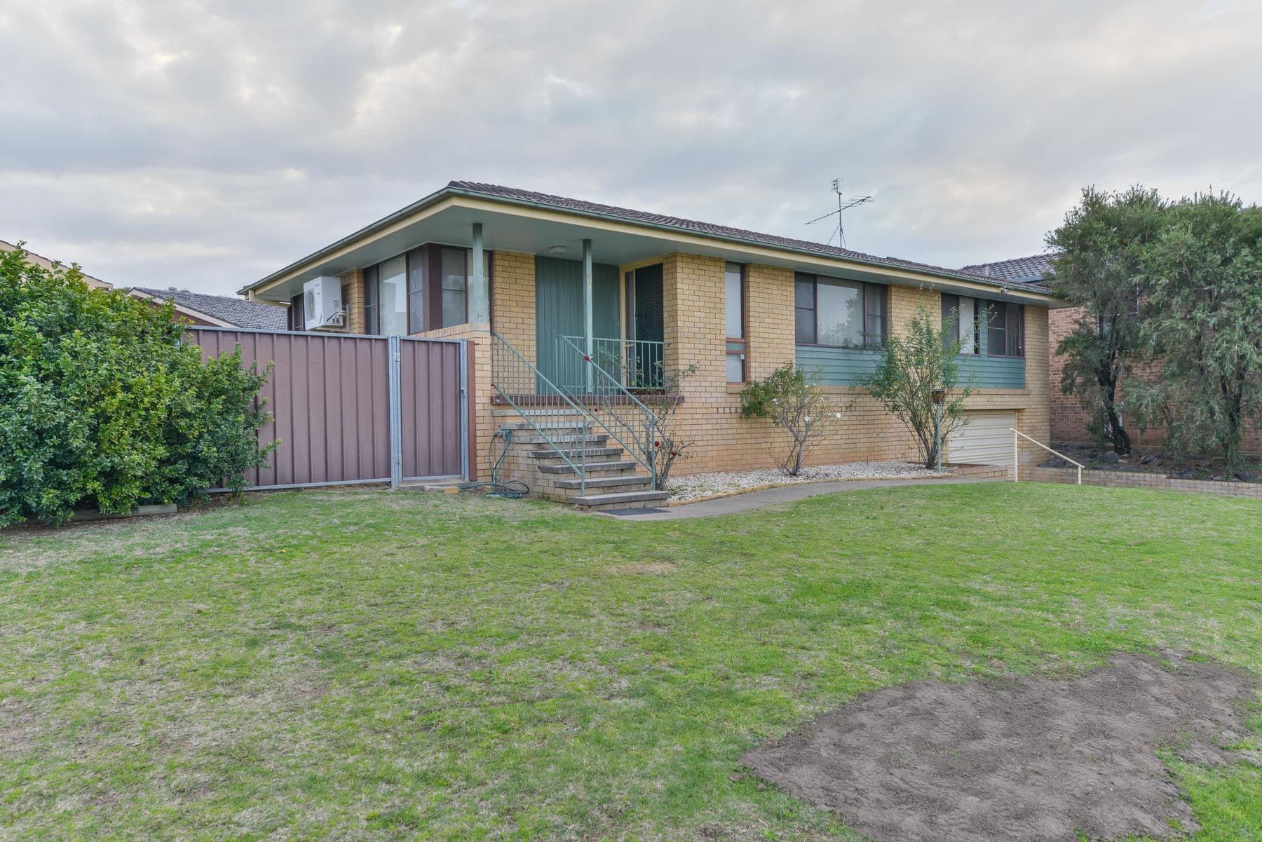21 Amaroo Road, Tamworth NSW 2340, Tamworth - Image 1
