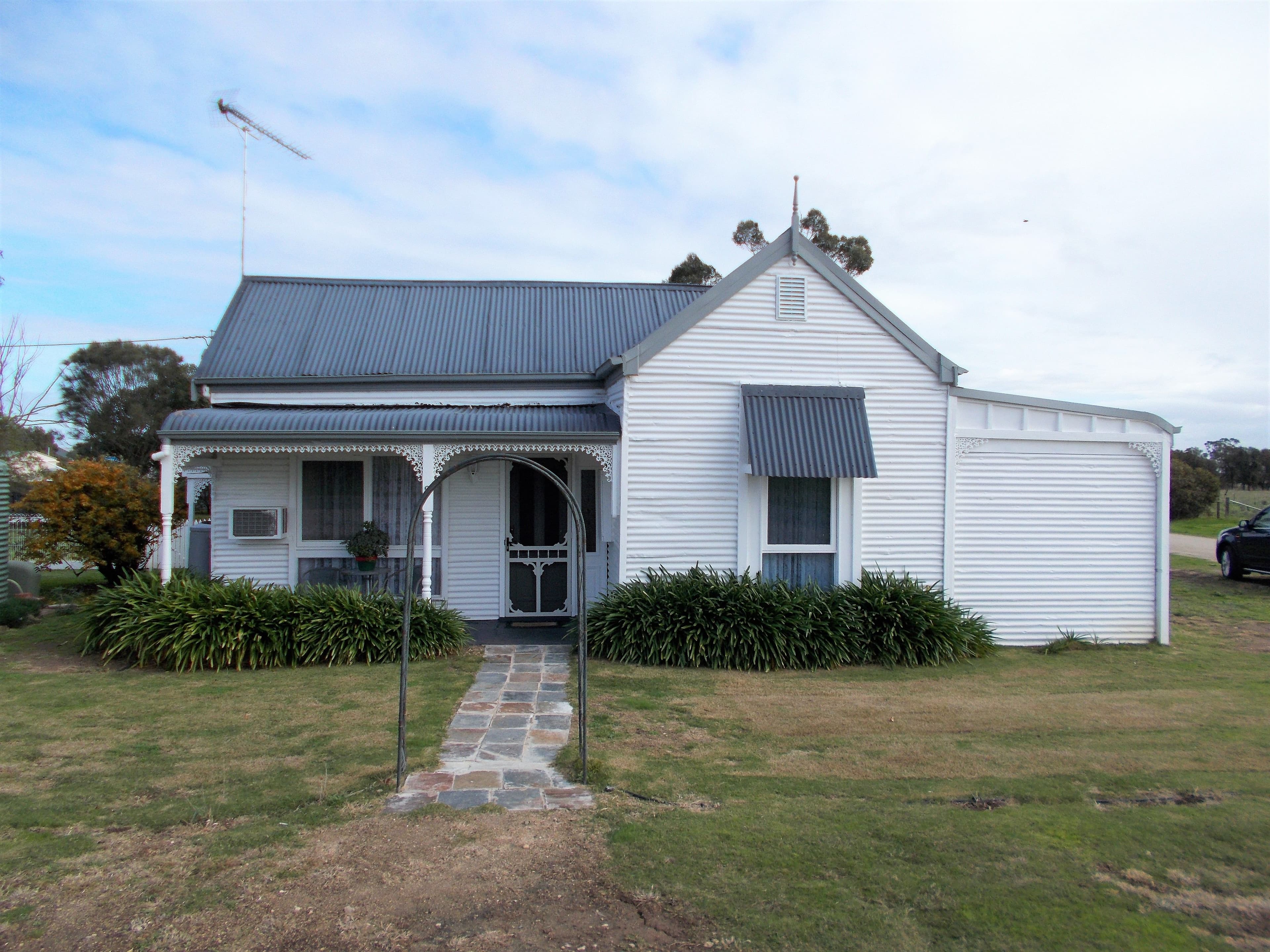 8 Ridgway Road, Wolseley SA 5269, Wolseley - Image 1
