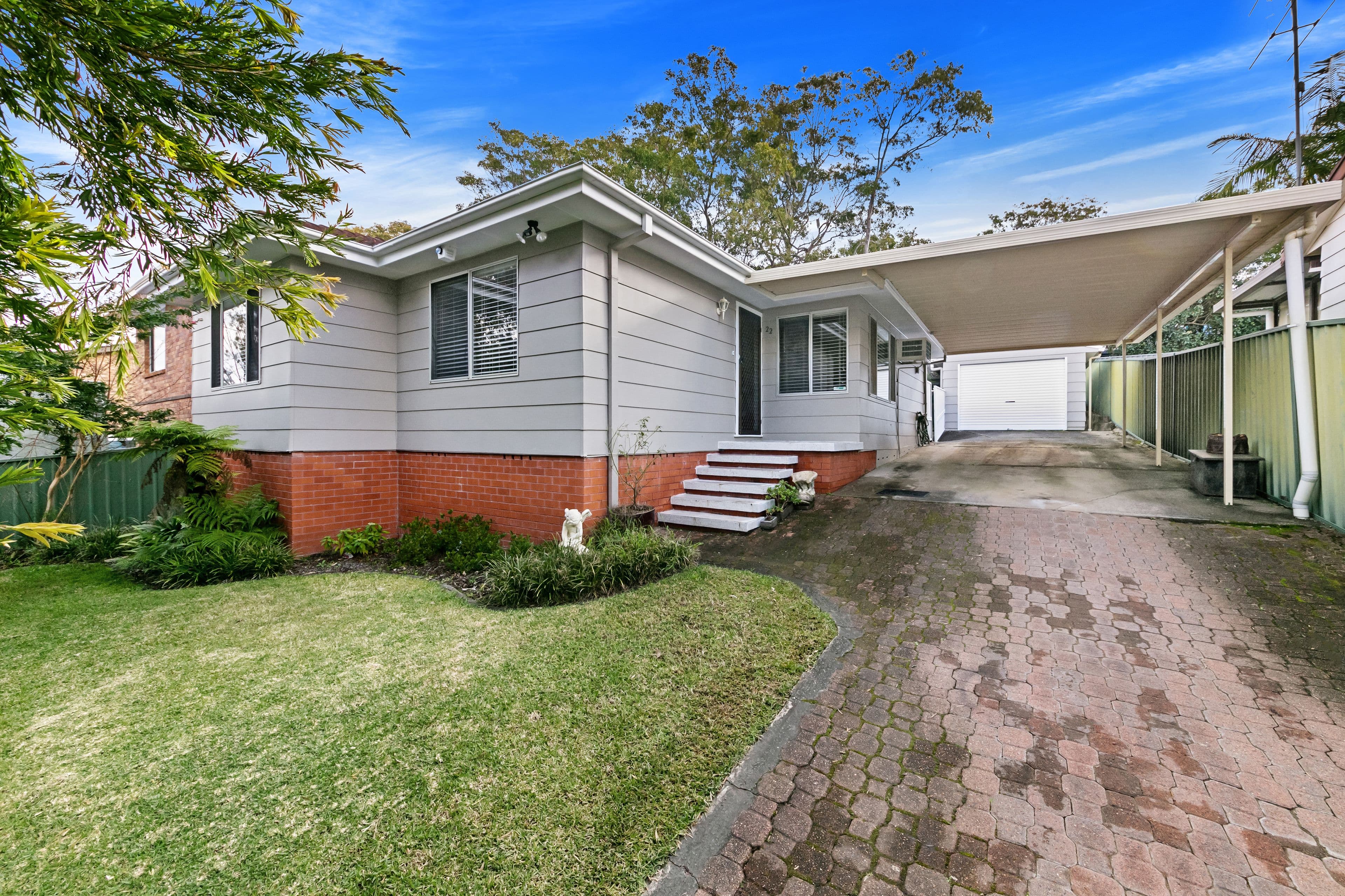 22 Margot Avenue, Gorokan NSW 2263, Gorokan - Image 1
