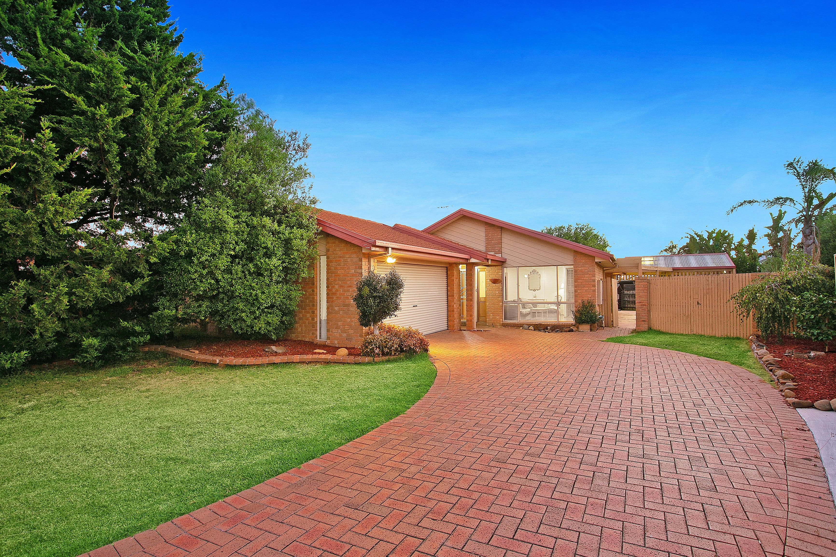 11 Landau Court, Taylors Lakes VIC 3038, Taylors Lakes - Image 1