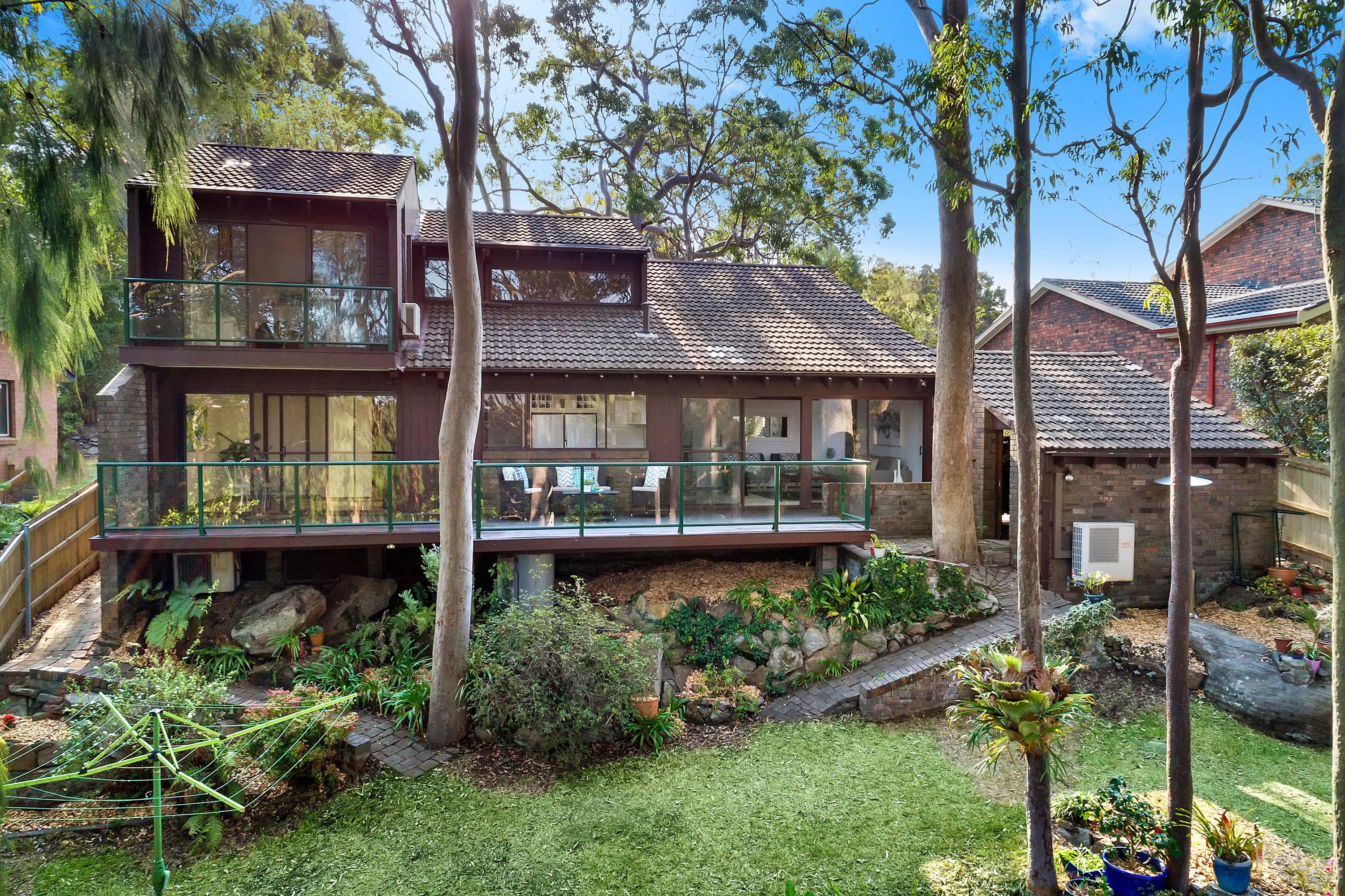 28 Russell Crescent, Westleigh - Image 1