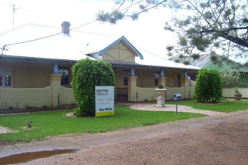 26 Cecile Street, PARKES NSW 2870, Parkes - Image 1