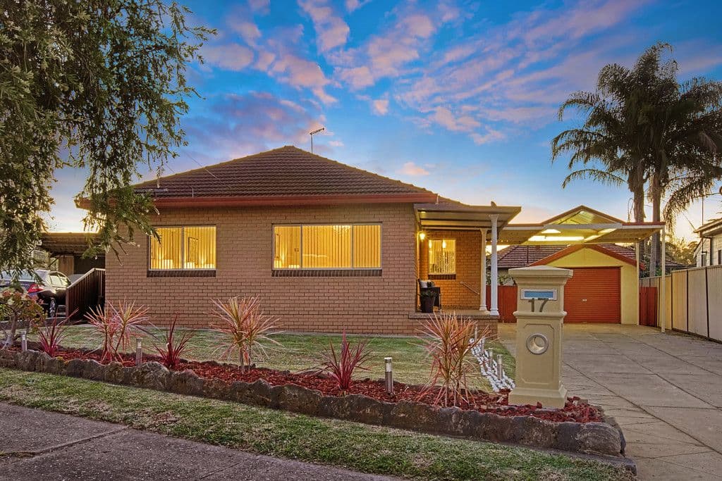 17 Braemar Street, Smithfield NSW 2164, Smithfield - Image 1