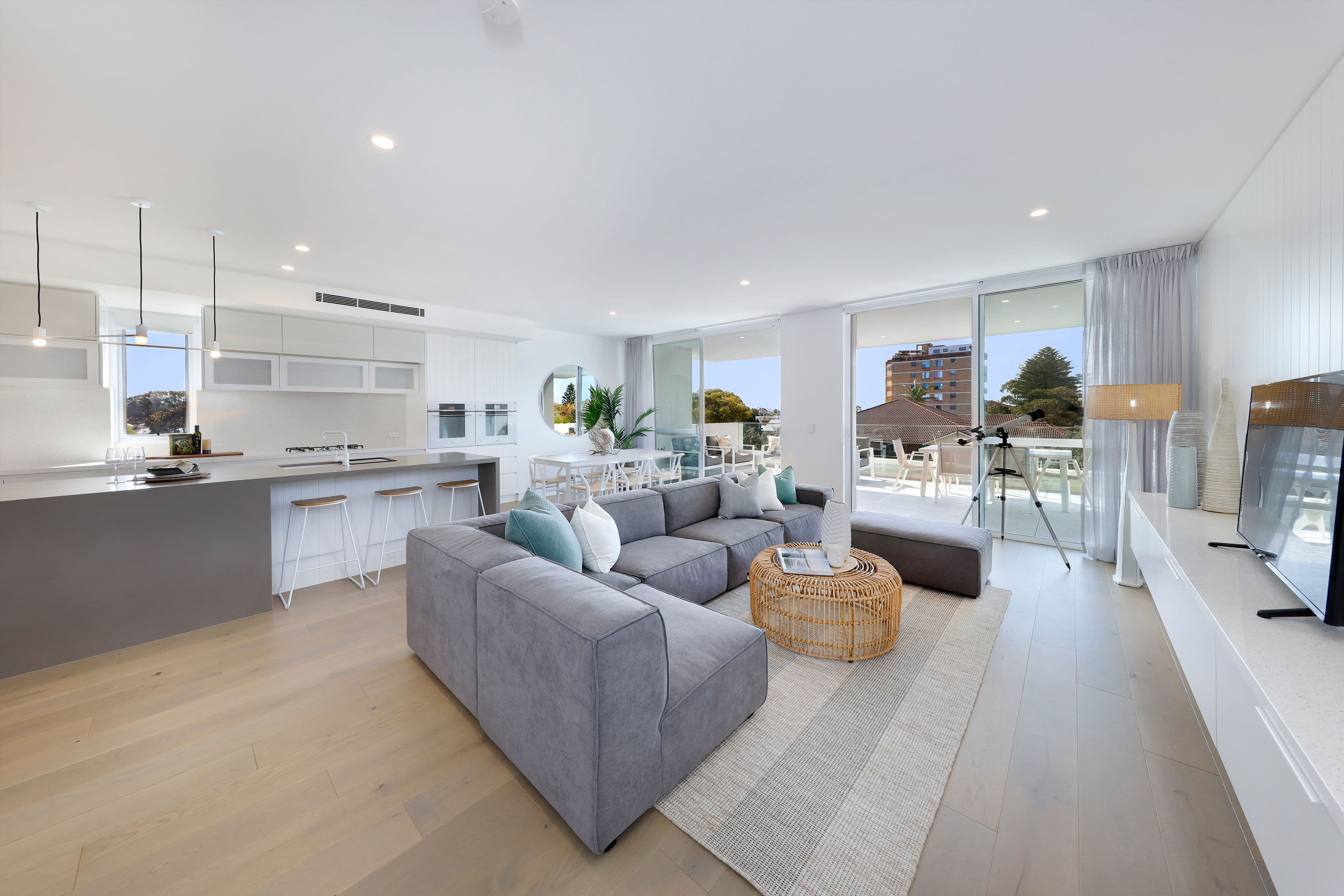 28 Burke Road, Cronulla NSW 2230, Cronulla - Image 1