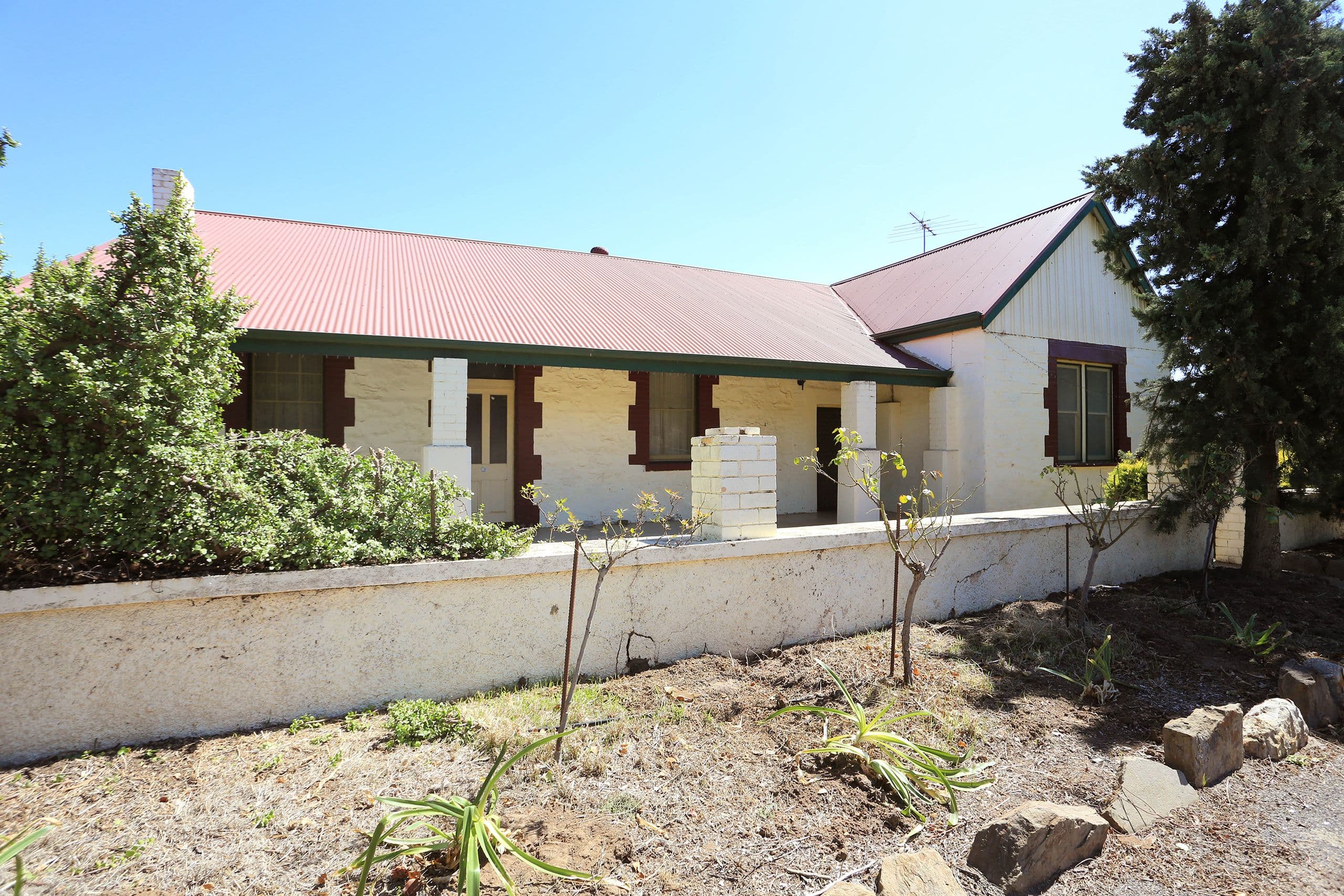 47 Old Adelaide Road, Kapunda SA 5373, Kapunda - Image 1