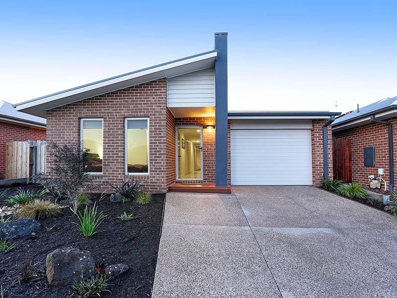 20 Beekeeper Road, ARMSTRONG CREEK VIC 3217, Armstrong Creek - Image 1