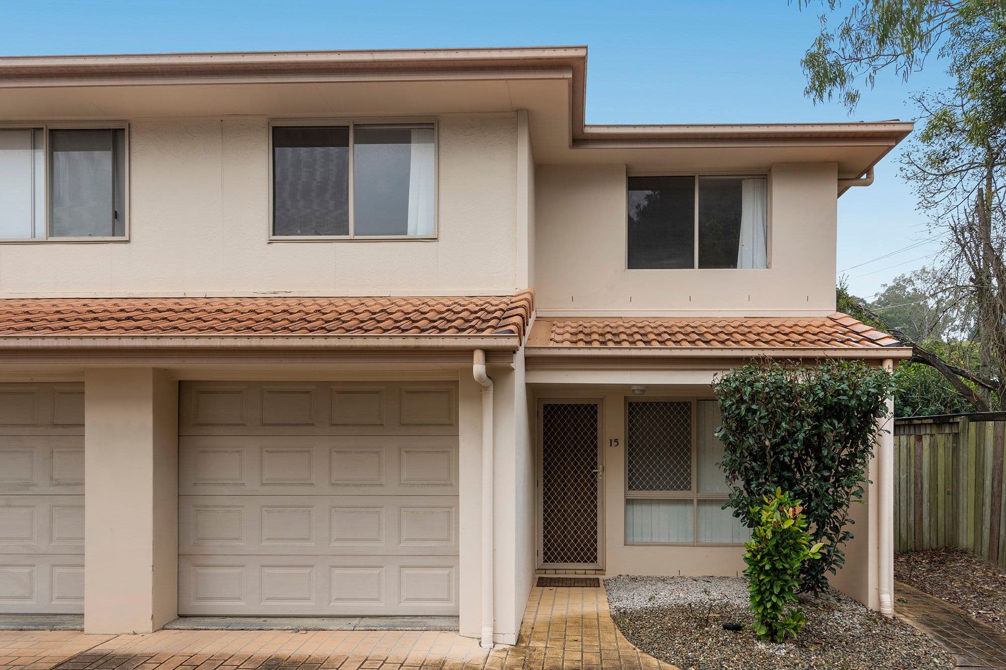 10 Kaija Street, Mount Gravatt East QLD 4122, Mount Gravatt East - Image 1