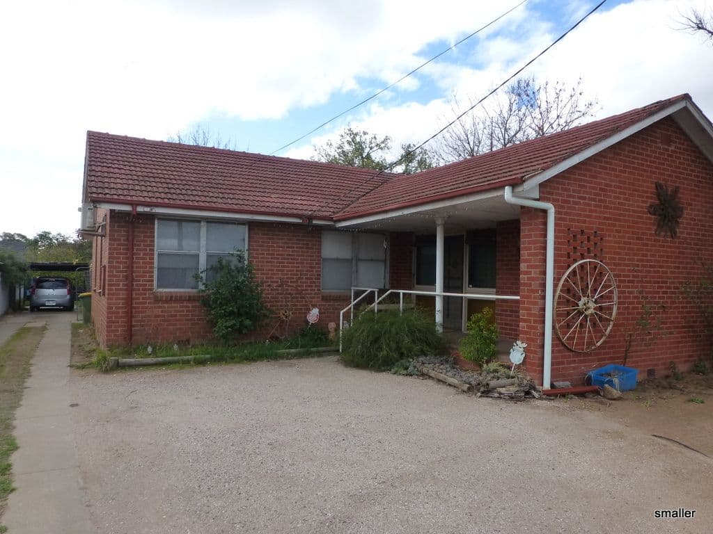 240 Ogilvie Avenue, Echuca VIC 3564, Echuca - Image 1
