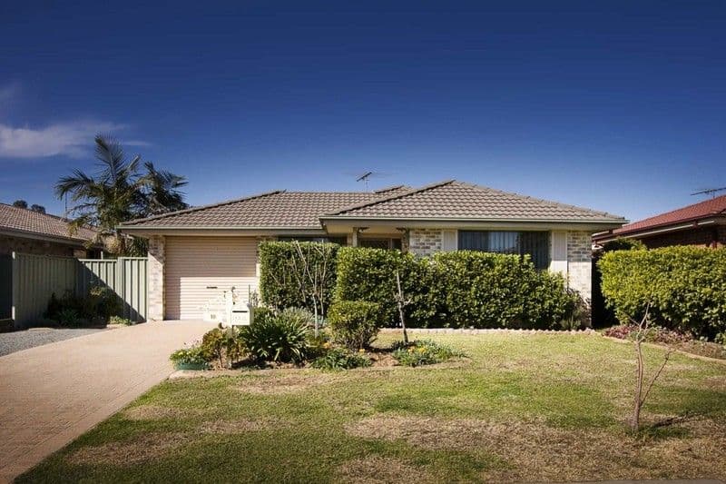 10 Wari Avenue, GLENMORE PARK NSW 2745, Glenmore Park - Image 1