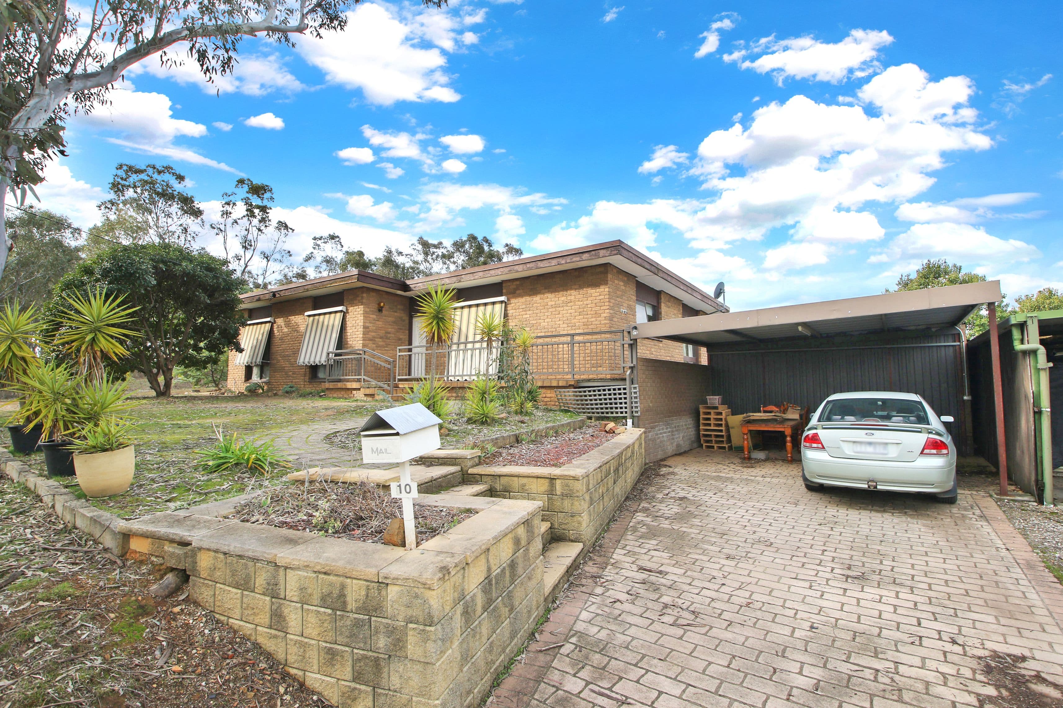 10 Harkins Street, Chiltern VIC 3683, Chiltern - Image 1