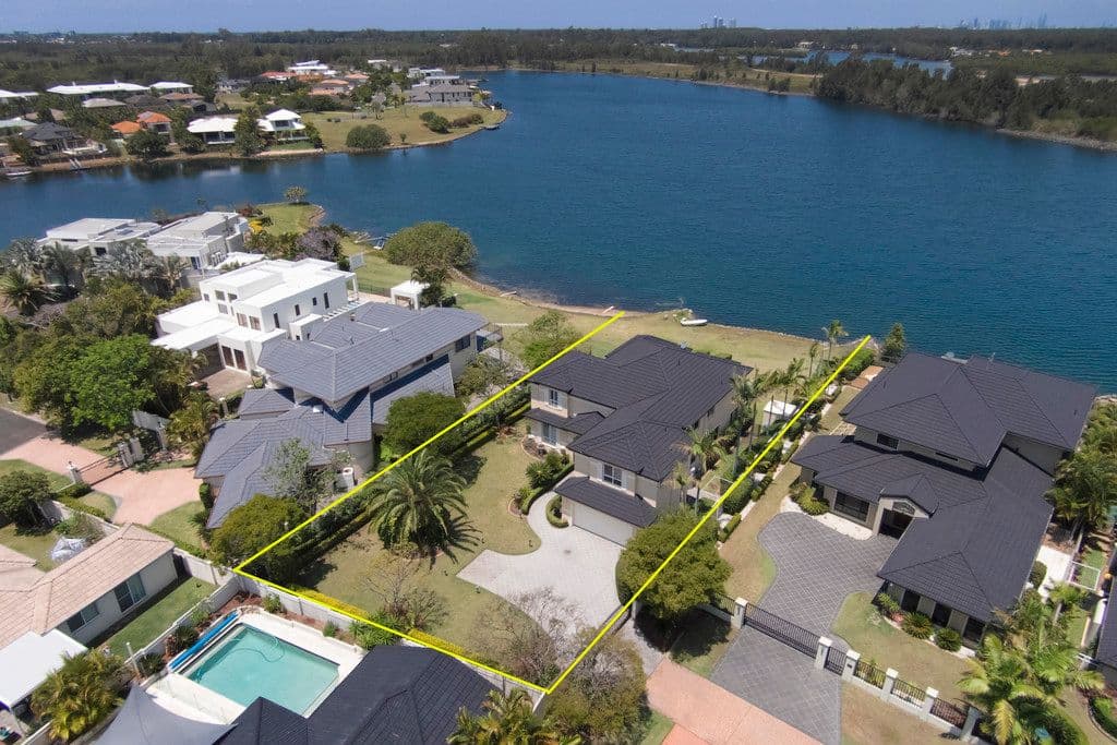 2a Kim Court, Helensvale QLD 4212, Helensvale - Image 1