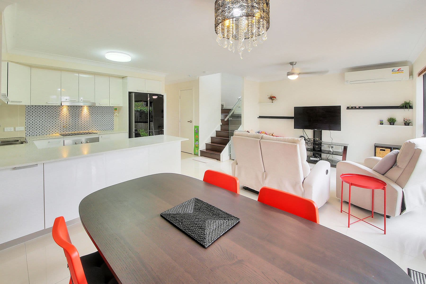 35 Jaffa Crescent, Calamvale QLD 4116, Calamvale - Image 1