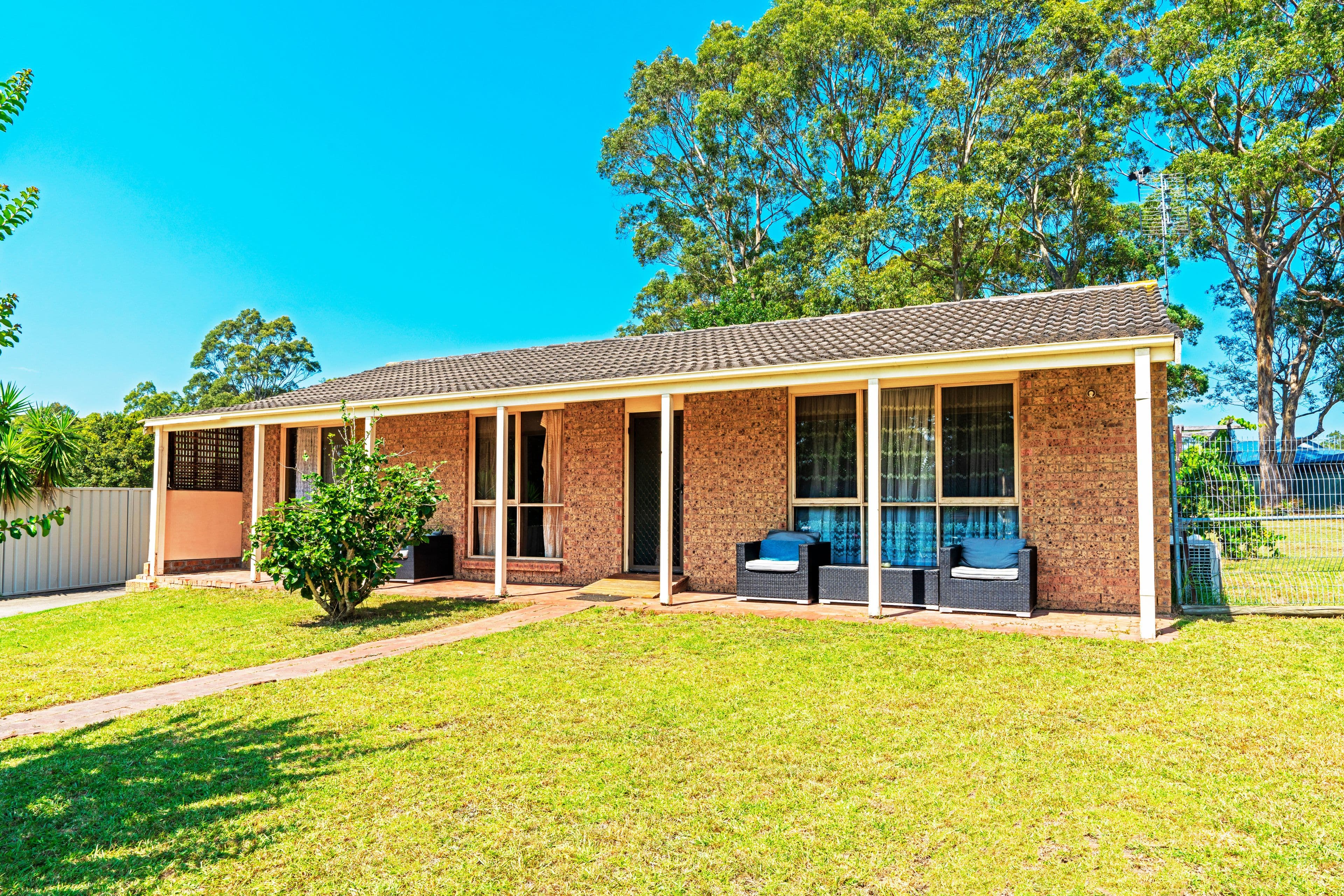 9 Dobbie Close, West Nowra - Image 1