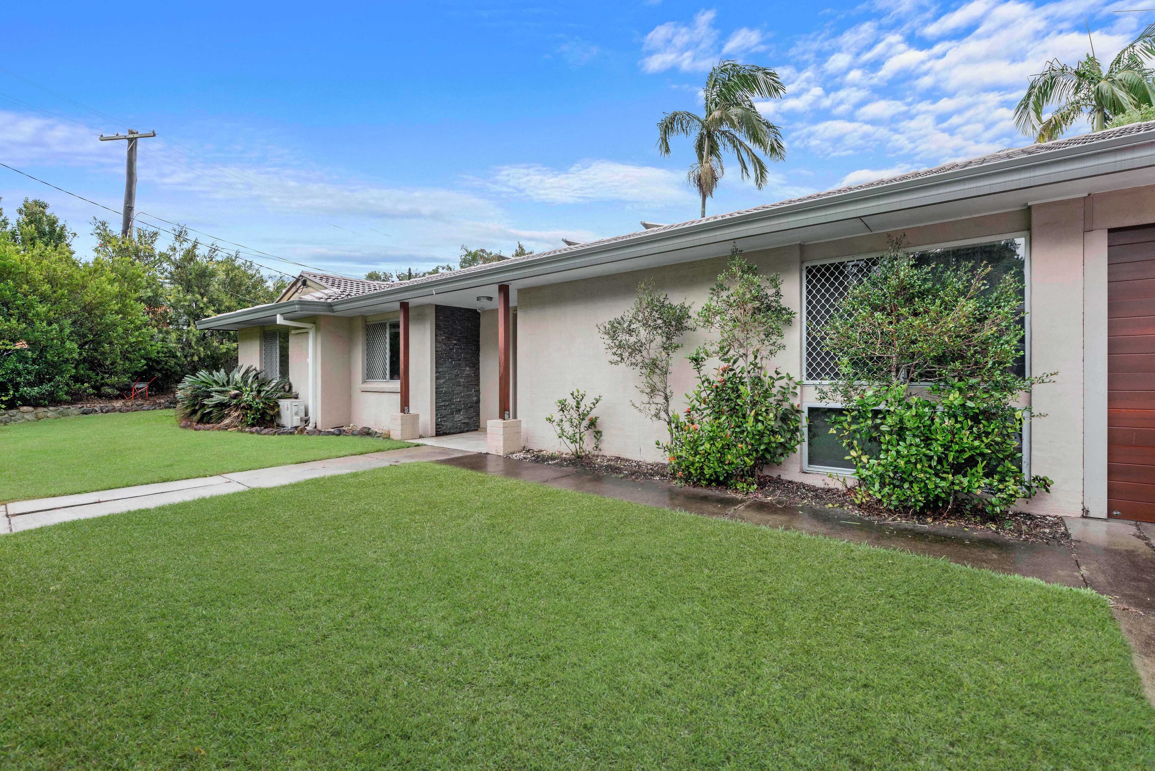 8 Guide Street, Jamboree Heights QLD 4074, Jamboree Heights - Image 1