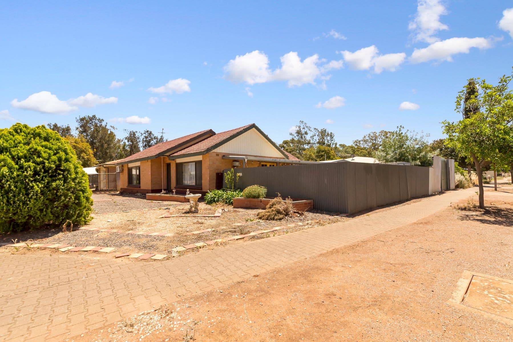 42 Edgecombe Road, Davoren Park SA 5113, Davoren Park - Image 1