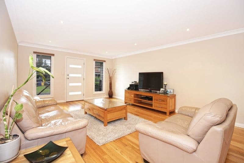 8 Carinya Way, Gerringong - Image 1