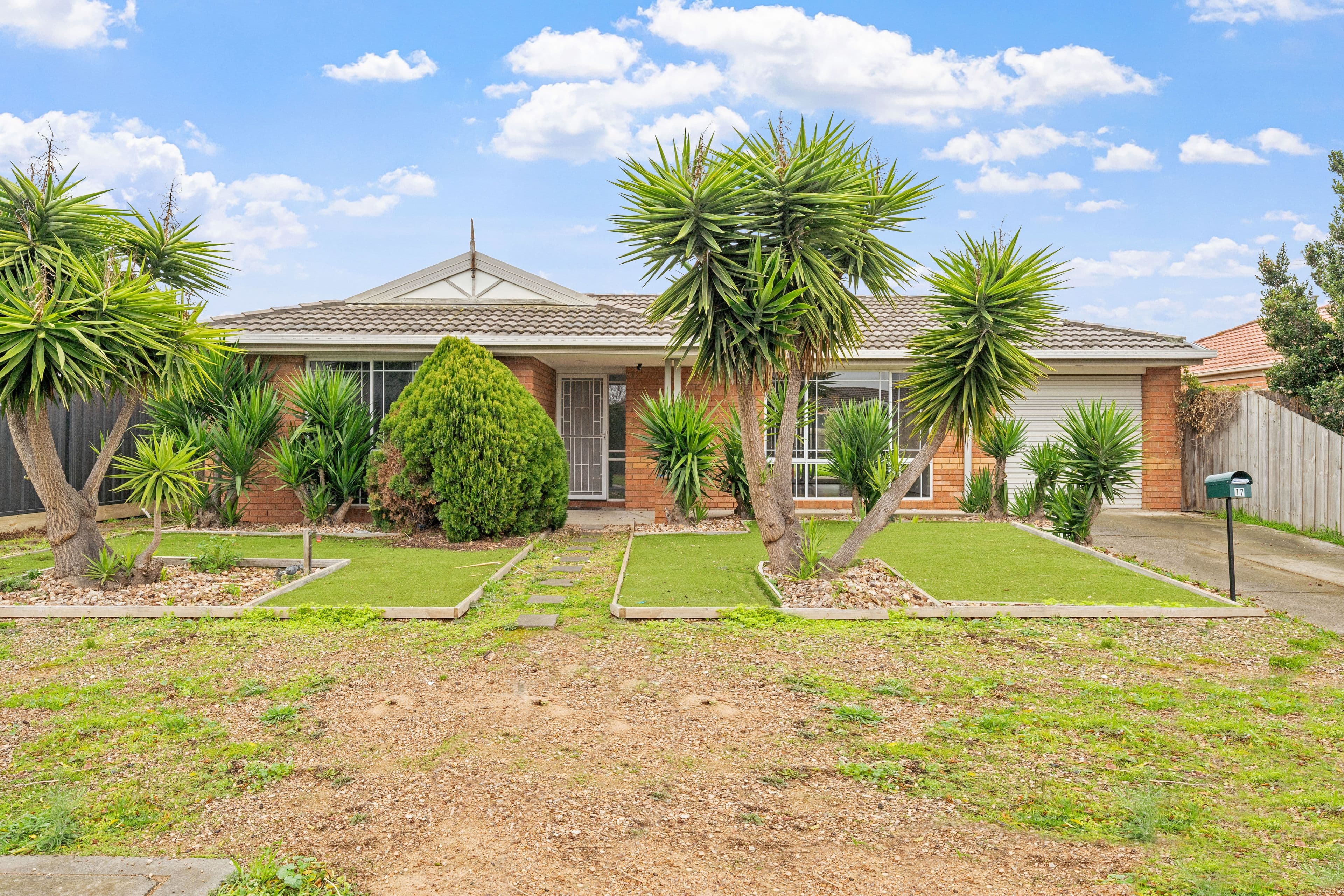 17 Kalista Avenue, Hillside VIC 3037, Hillside - Image 1