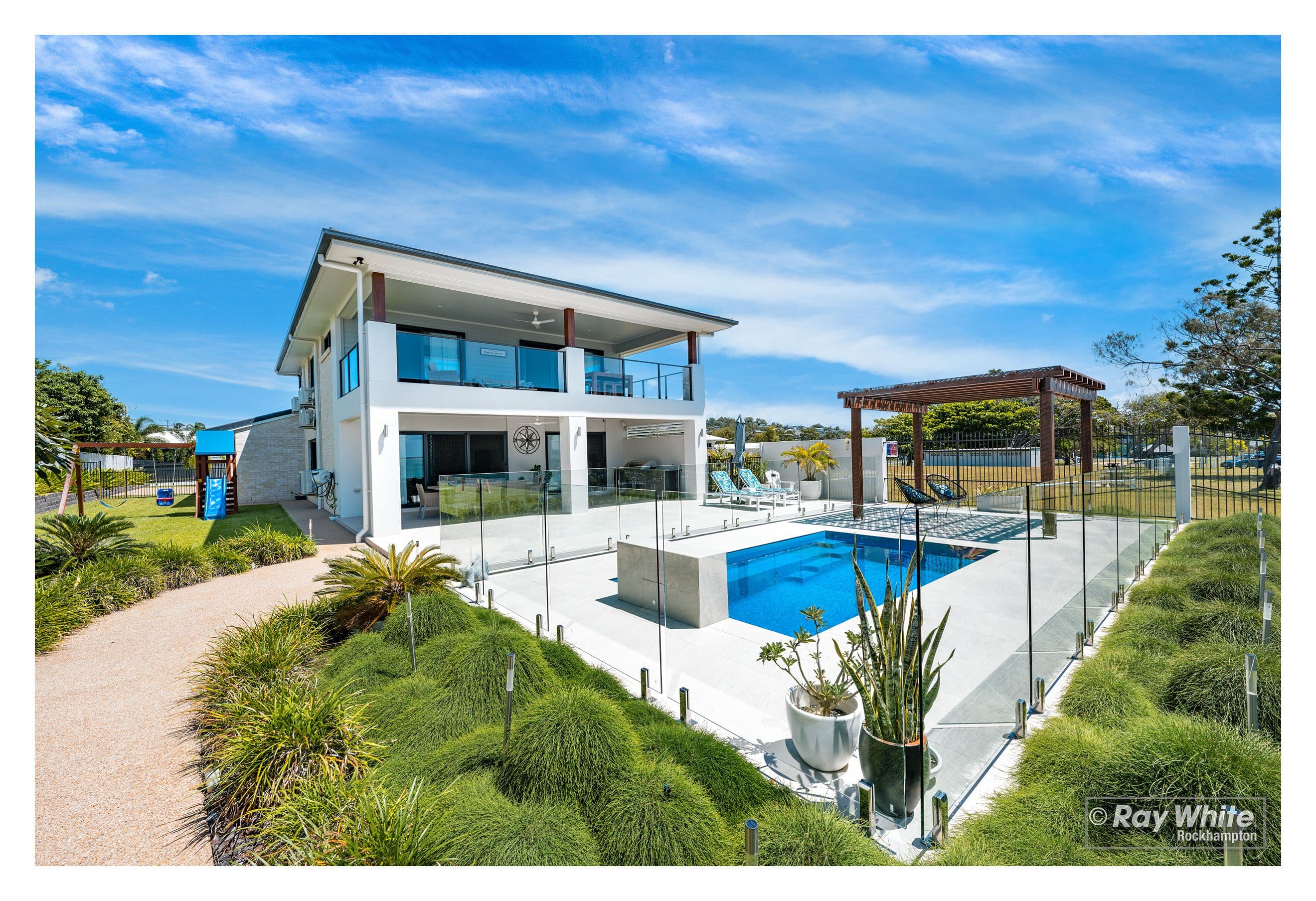 25 Cathne Street, Cooee Bay QLD 4703, Cooee Bay - Image 1