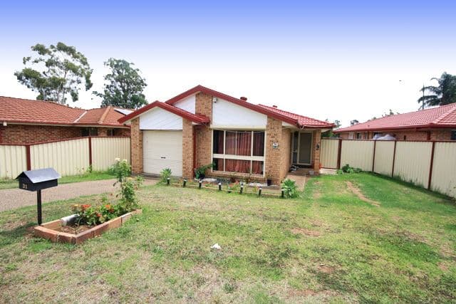 31 Hydrangea Place, Macquarie Fields NSW 2564, Macquarie Fields - Image 1