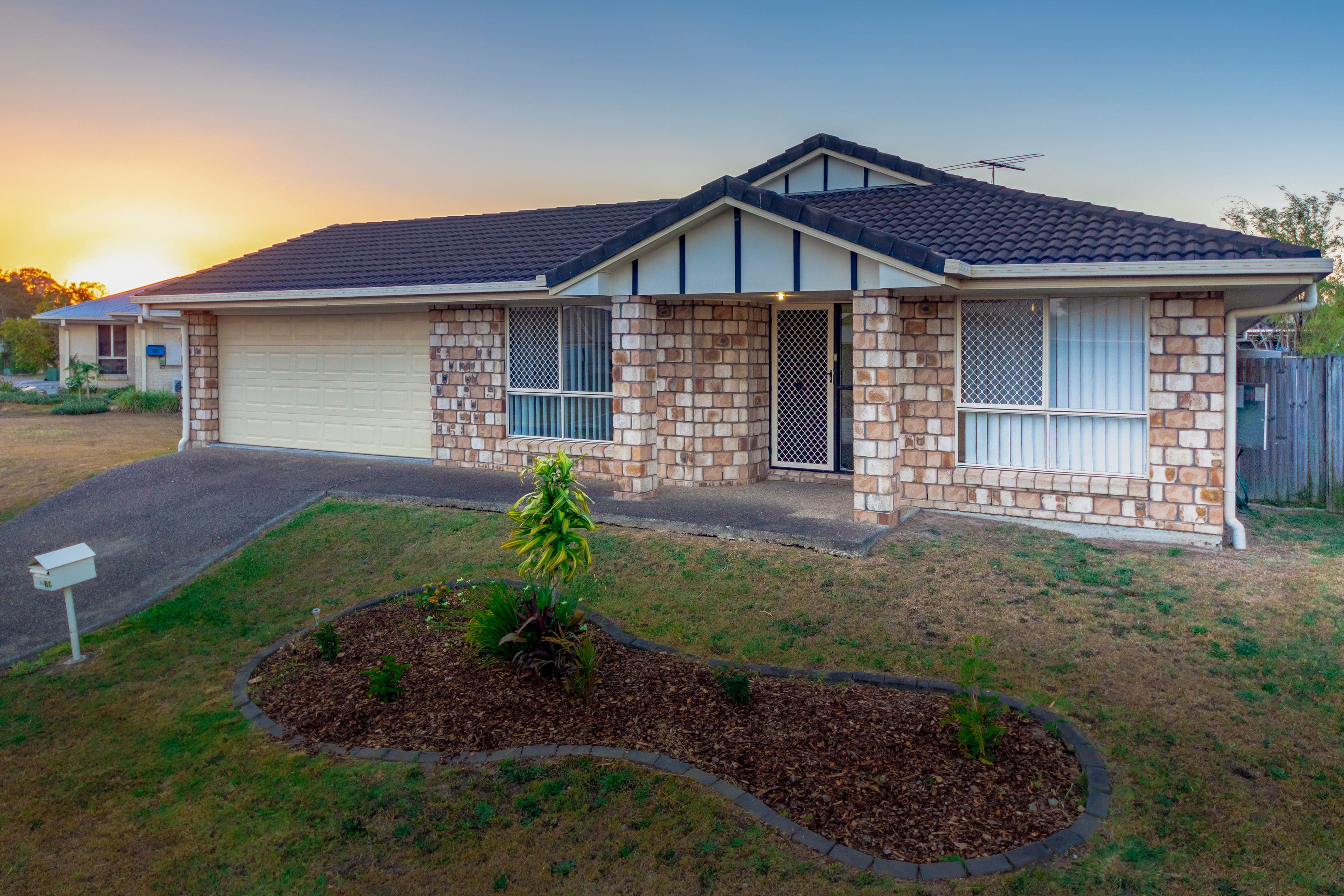 81 Lake Manchester Street, Logan Reserve QLD 4133, Logan Reserve - Image 1