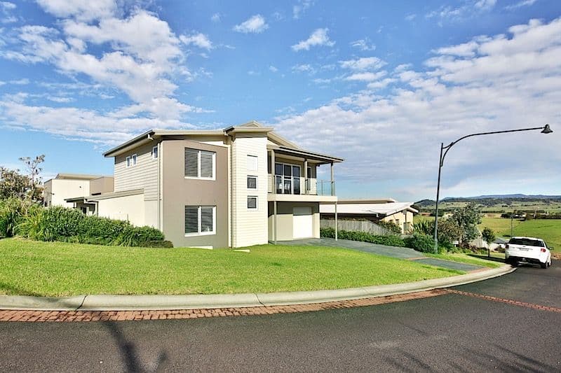 23 Elambra Parade, Gerringong - Image 1