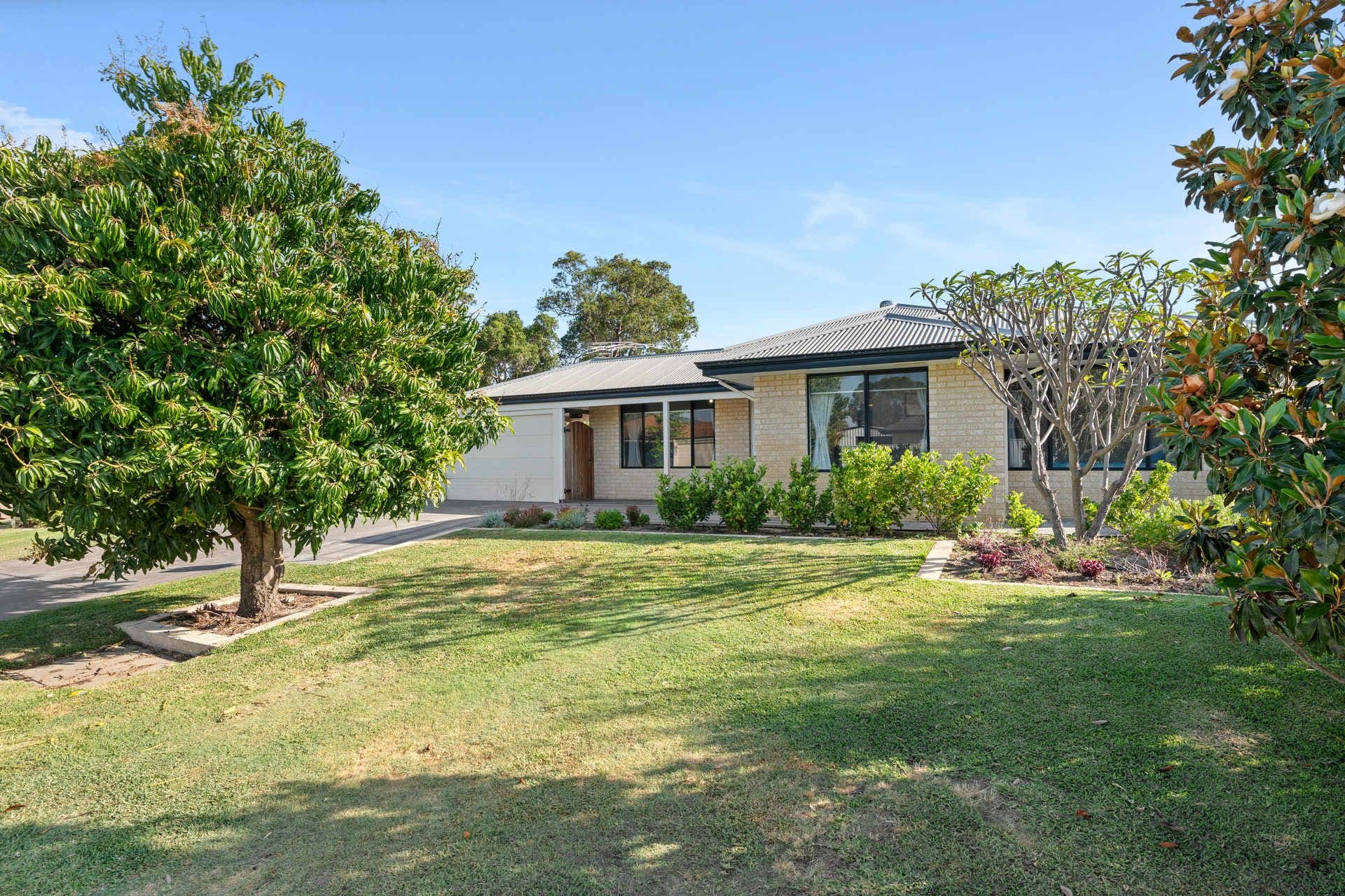 12 Nirimba Close, South Guildford WA 6055, South Guildford - Image 1
