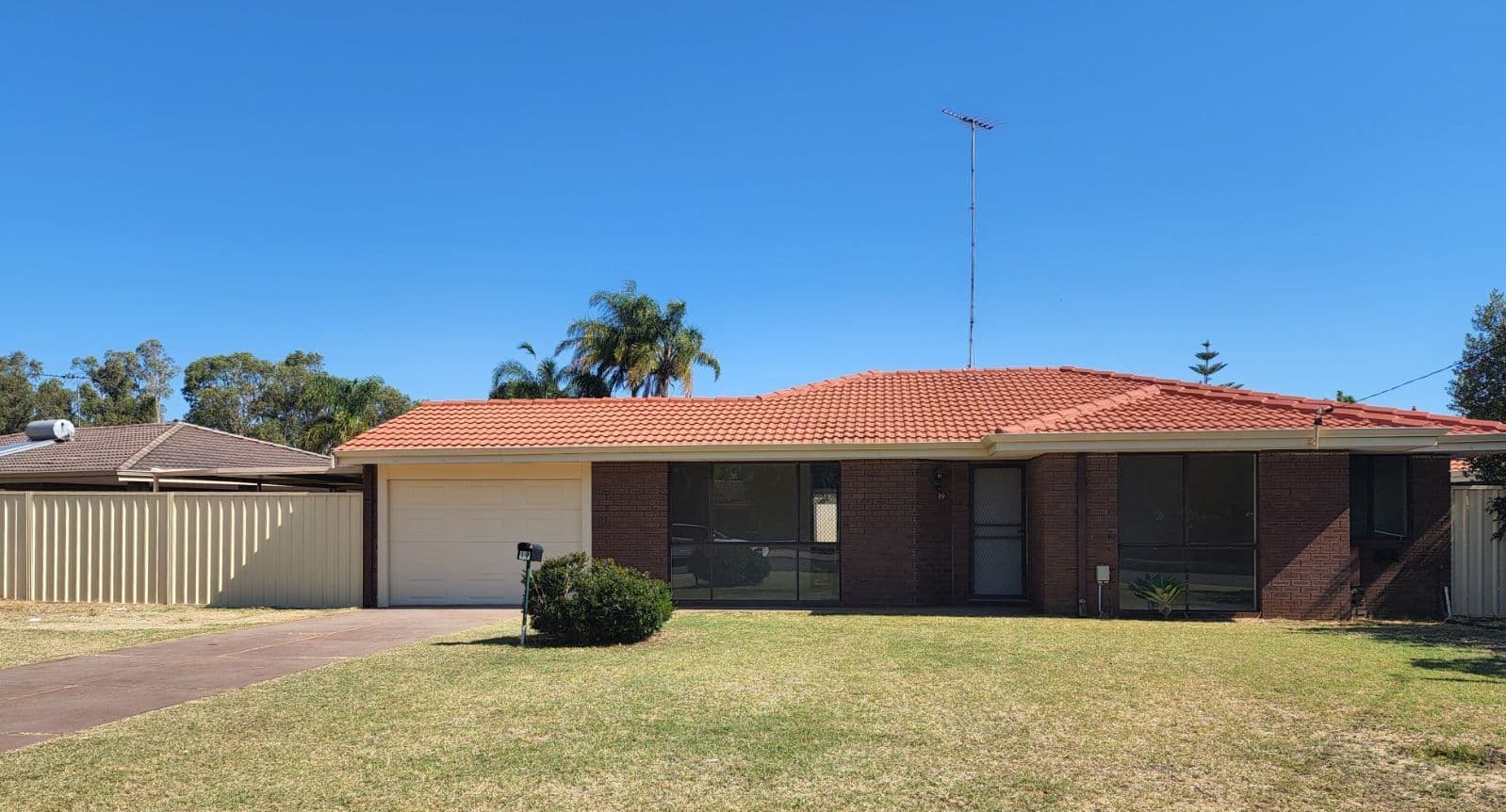 19 Luckhurst Drive, Mandurah WA 6210, Mandurah - Image 1