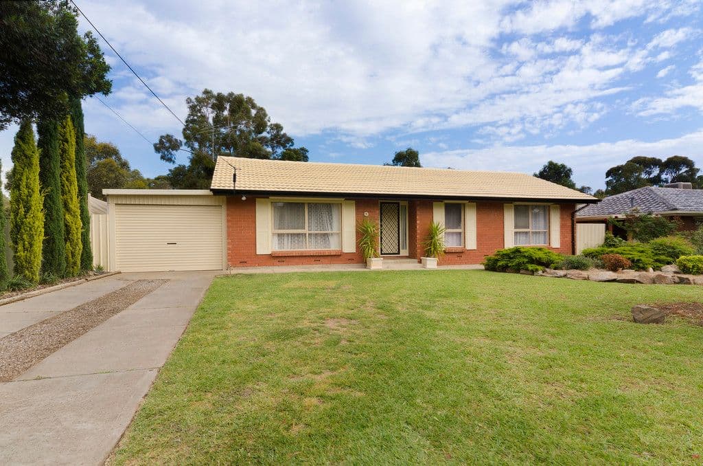 5 Richards Dr., MORPHETT VALE SA 5162, Morphett Vale - Image 1
