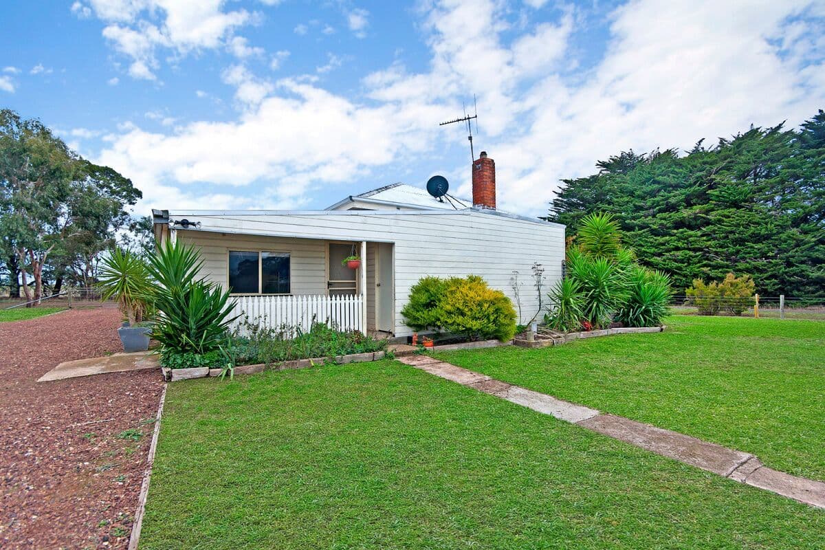 264 Walkenhorst Road, Tarrington VIC 3301, Tarrington - Image 1