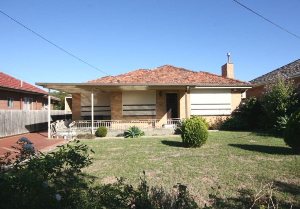 25 Millawa Avenue, ST ALBANS VIC 3021, St Albans - Image 1