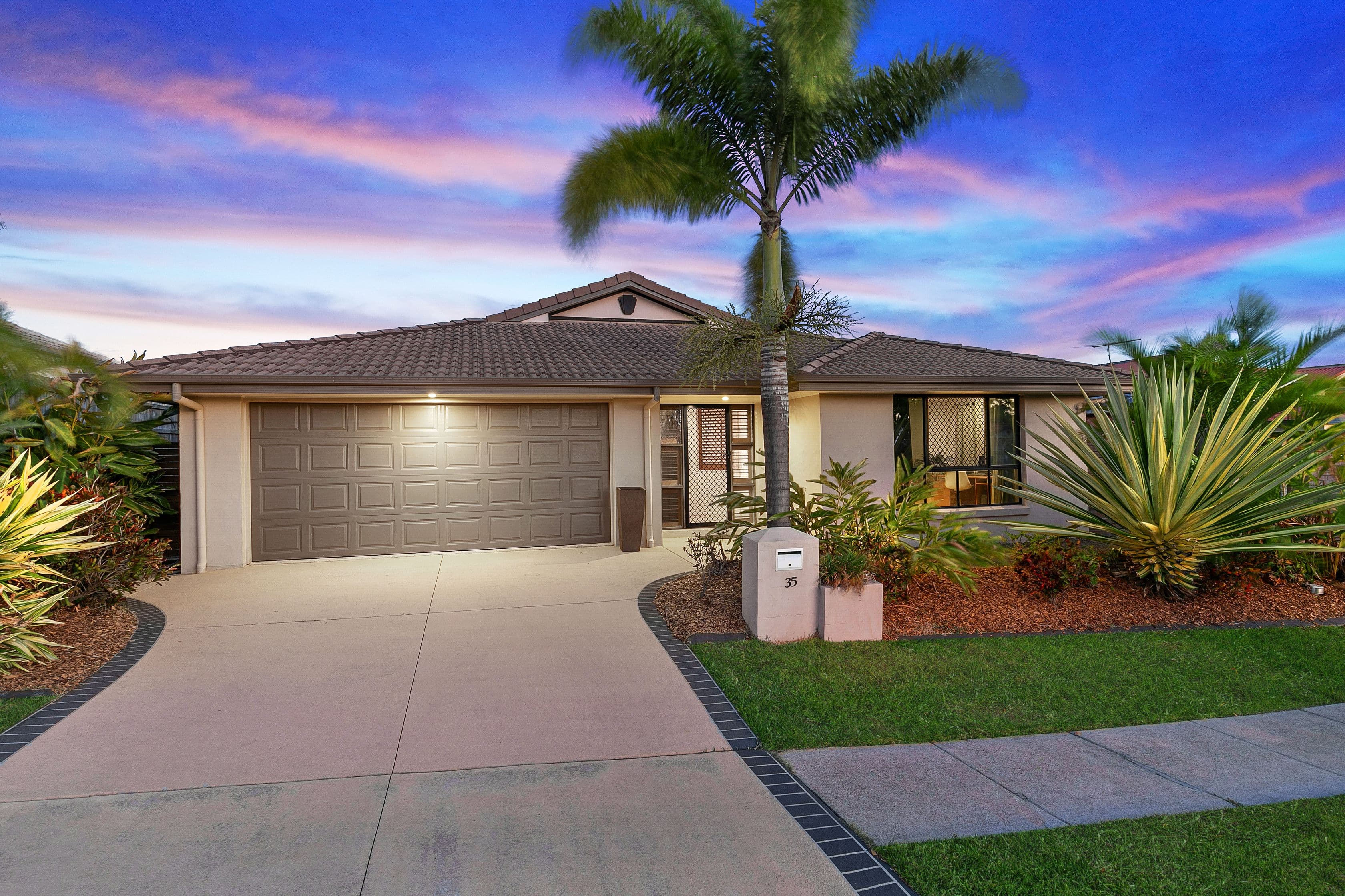 35 Williams Street, Wakerley QLD 4154, Wakerley - Image 1