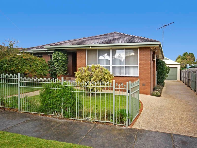 2 Olwen Avenue, BELMONT VIC 3216, Belmont - Image 1