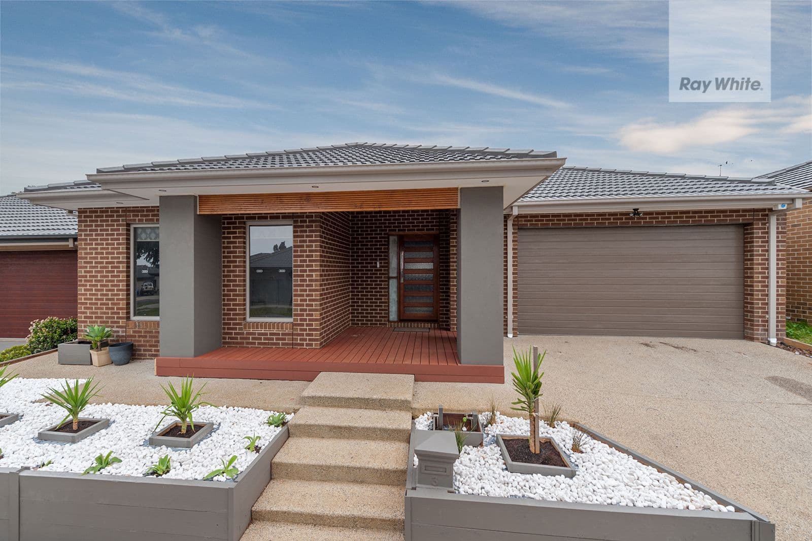 2/116 Roberts Street, Yarraville - Image 1