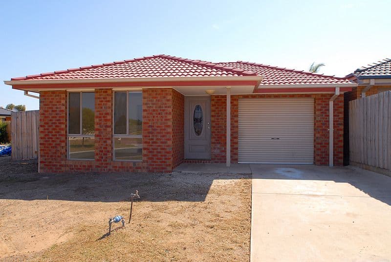 13 Perez Court, WERRIBEE VIC 3030, Werribee - Image 1