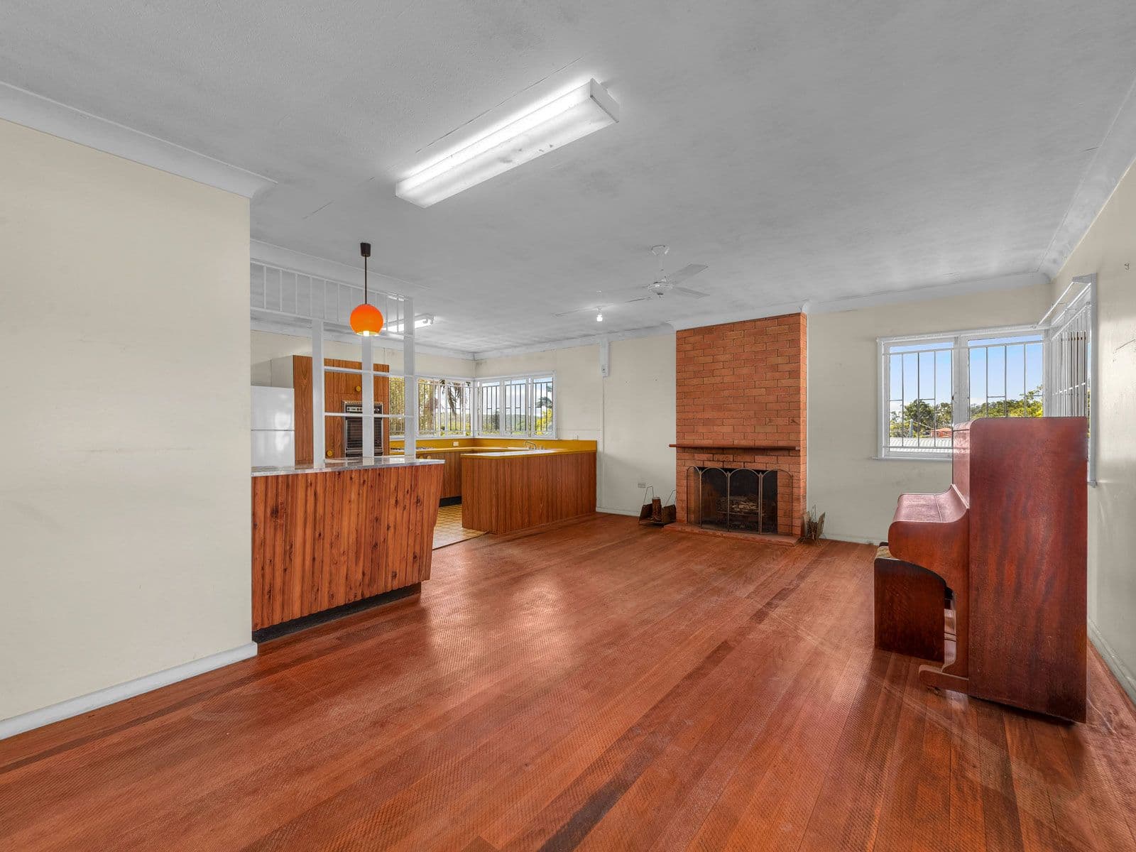 15 Cunard Street, Holland Park QLD 4121, Holland Park - Image 1