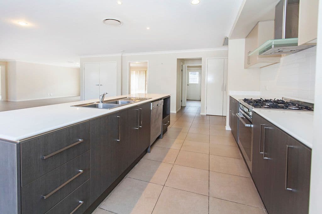 18 Parkview Drive, Springfield Lakes QLD 4300, Springfield Lakes - Image 1