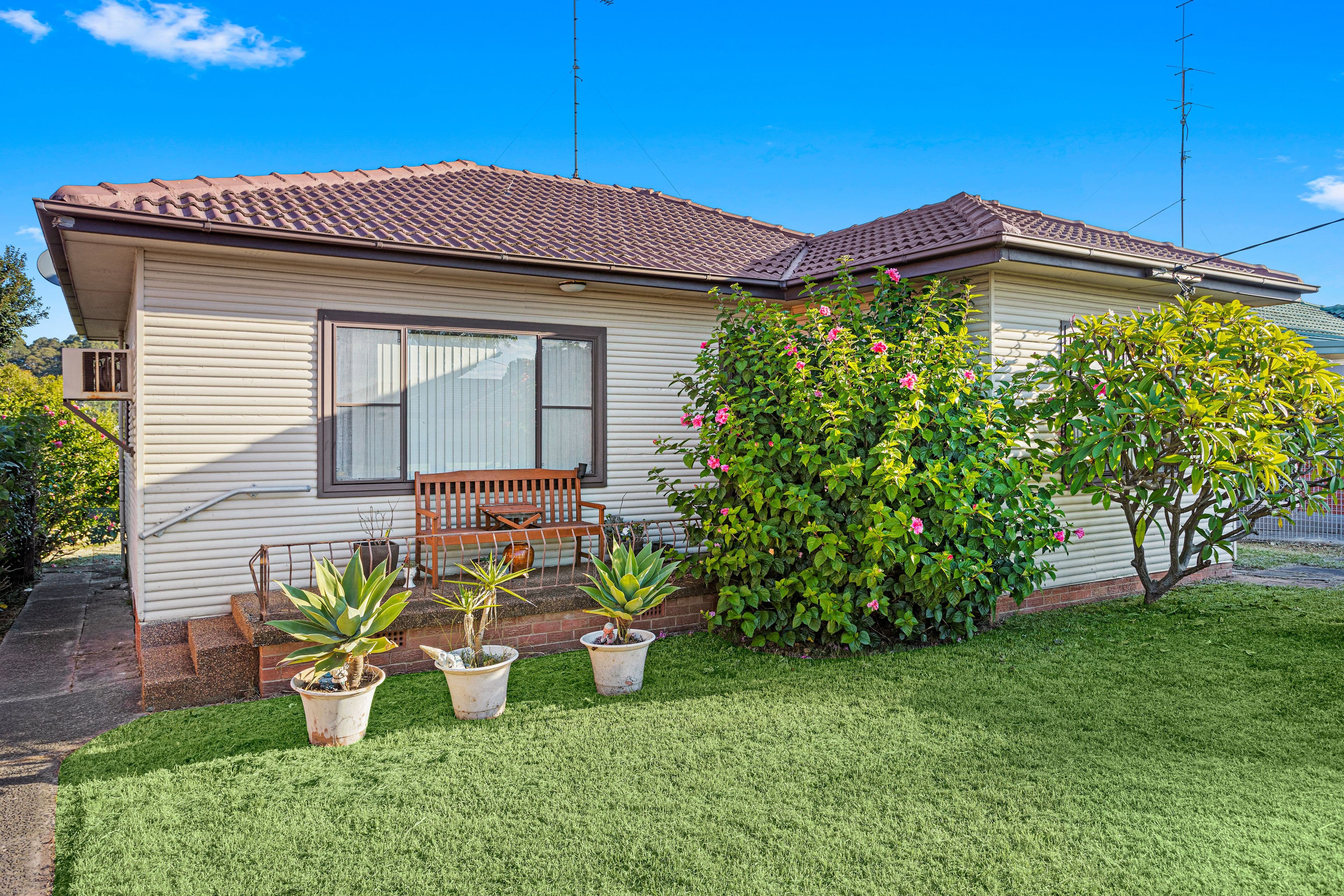 21 Cassia Street, Barrack Heights NSW 2528, Barrack Heights - Image 1