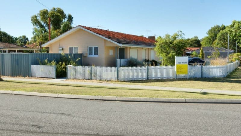 55 Curlington Crescent, BALGA WA 6061, Balga - Image 1