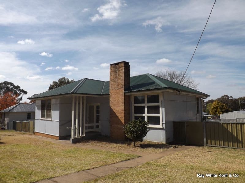 15 Jubilee Street, COONABARABRAN NSW 2357, Coonabarabran - Image 1