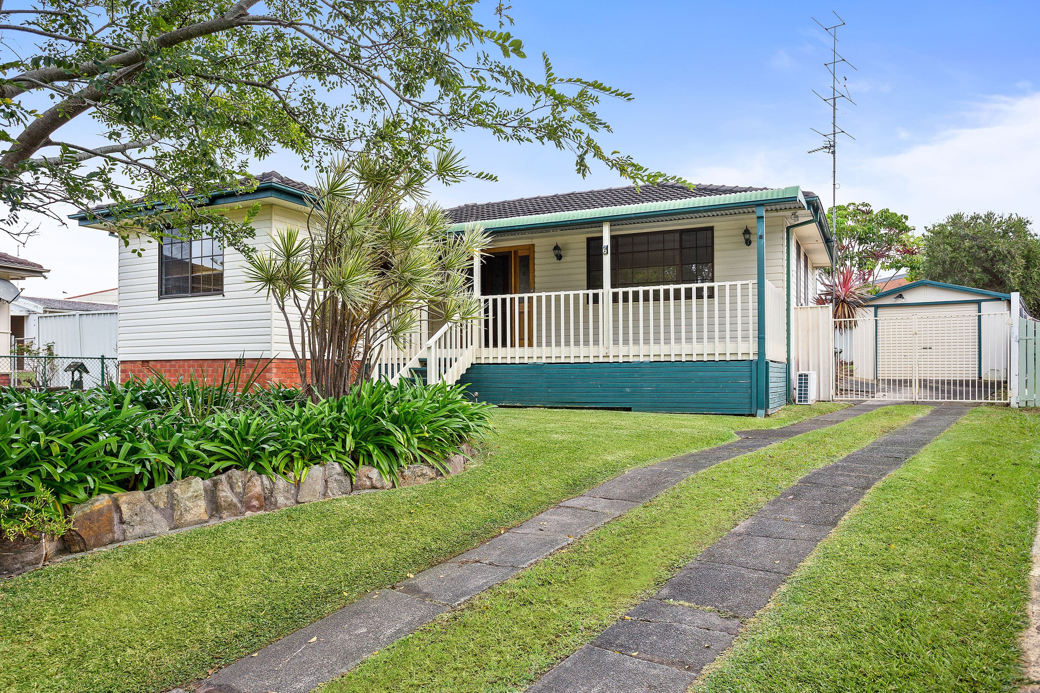 6 Thornett Street, Barrack Heights NSW 2528, Barrack Heights - Image 1