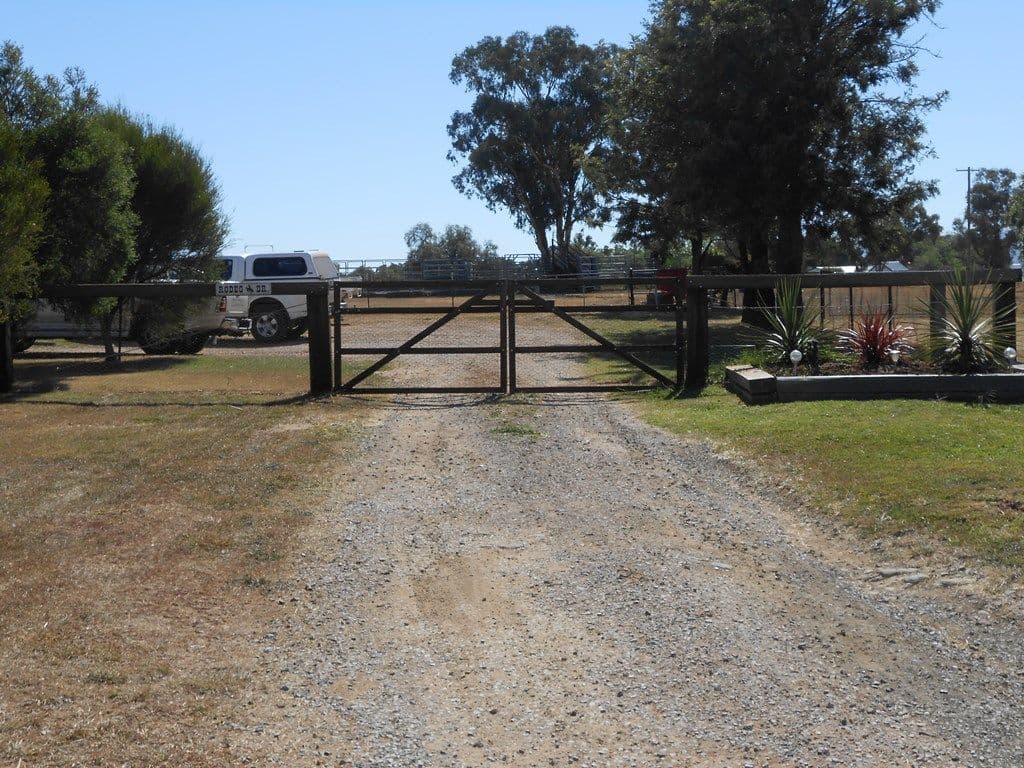 60 New Winton Road, TAMWORTH NSW 2340, Tamworth - Image 1