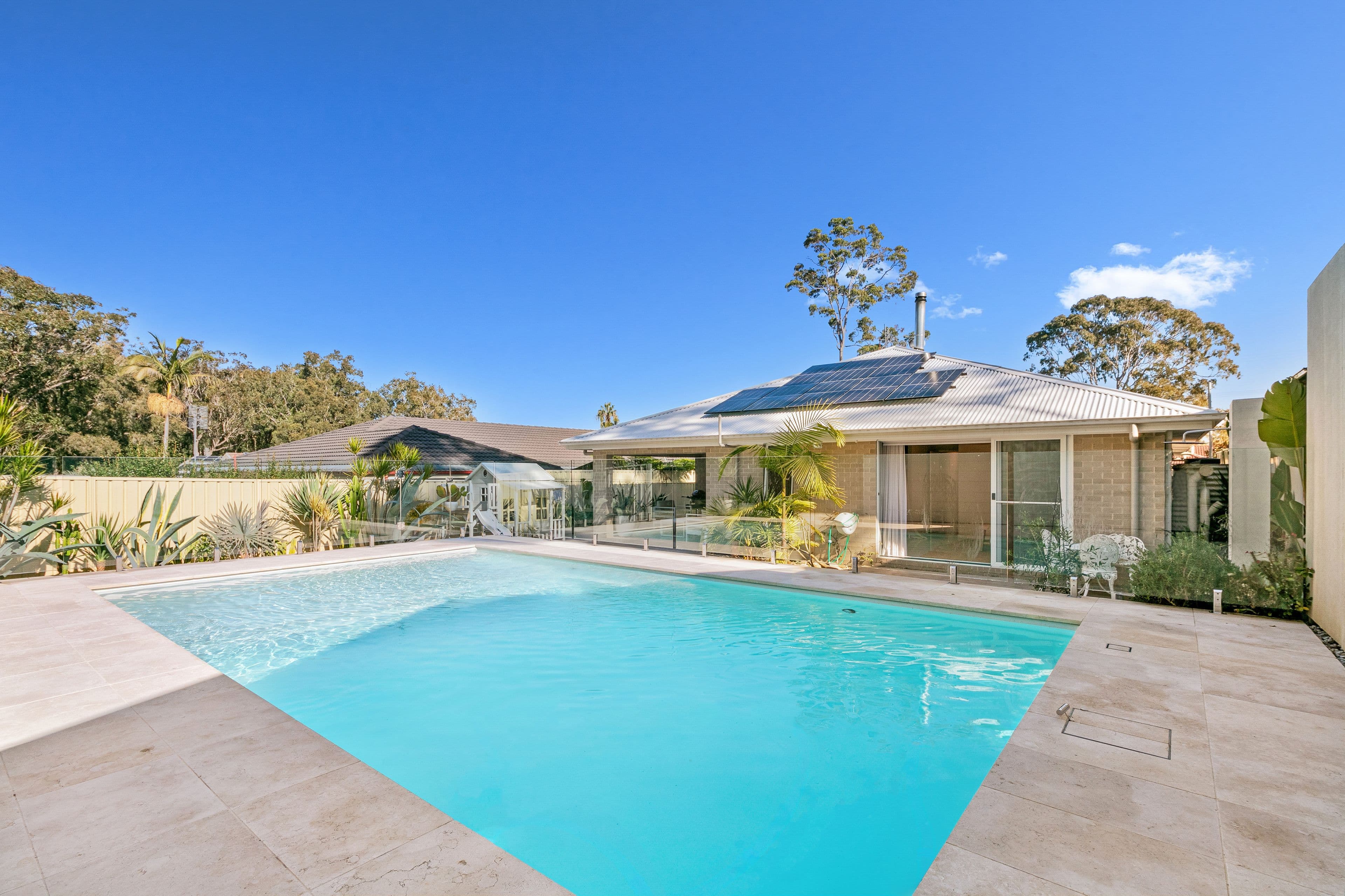 9 Findlay Avenue, Chain Valley Bay NSW 2259, Chain Valley Bay - Image 1